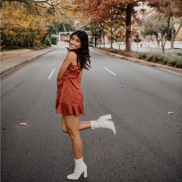 Altar’d State Dress - Picture 3 of 3